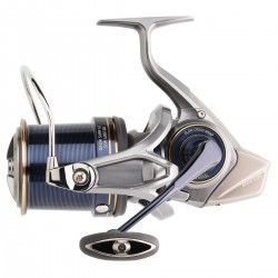 CARRETE DAIWA BASIA SURF 19...